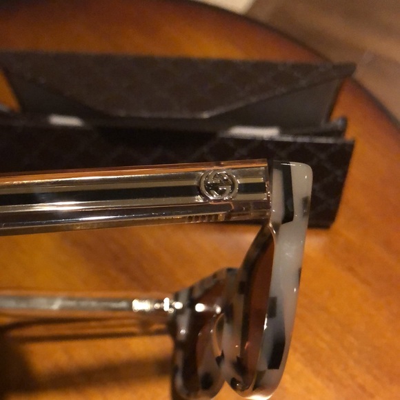 Gucci sunglasses - Picture 7 of 10